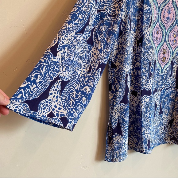 LILLY PULITZER 100% Silk Renato Tunic Deep Indigo Sea Turtle Gold Embellishment - Picture 2 of 11